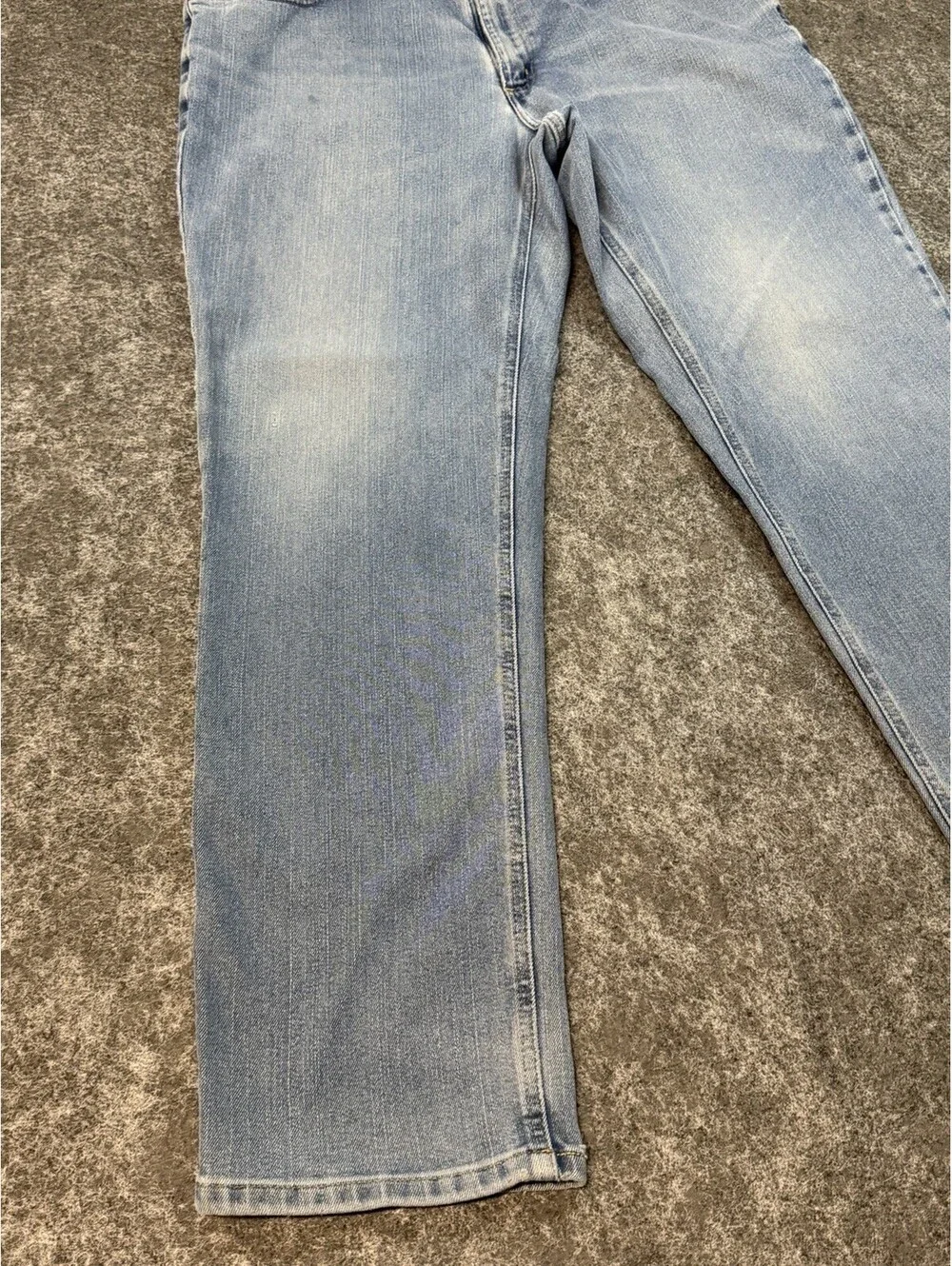 Carhartt Original Fit Jeans Mens 40x32 Light Wash Straight Leg Denim Pants